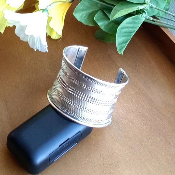 No Brand Other - 1PC Beautiful Brass Silver Cuff Bracelet